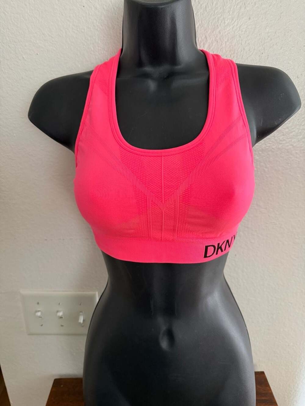 DKNY Sport Seamless Racerback Sports Bra Pink